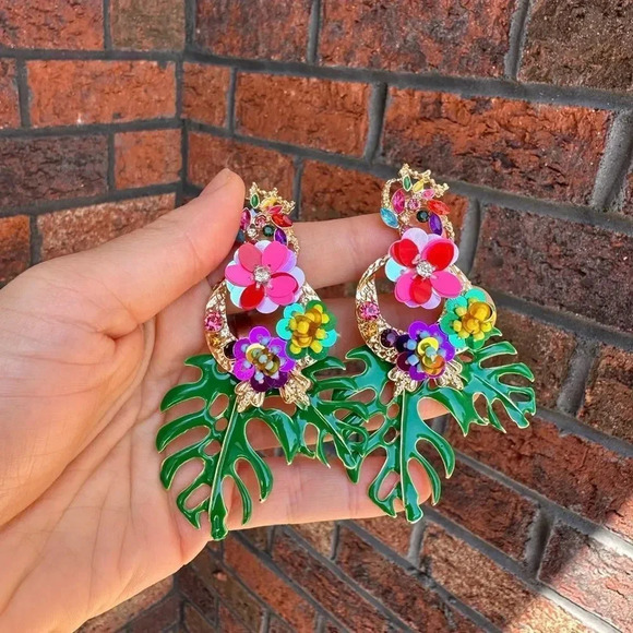 Zara  Rio Monstera Pink Leaf Earrings - Picture 10 of 14